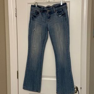 COPY - AMERICAN EAGLE LOWRISE BOOTCUT JEANS